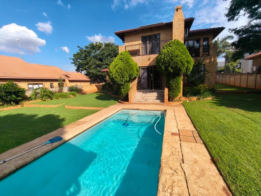 3 Bedroom Property for Sale in Safari Gardens North West